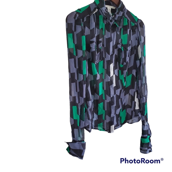 Diane von Furstenberg 100% Silk Green Black Button Blouse Top Womens Size 6 - Picture 5 of 7